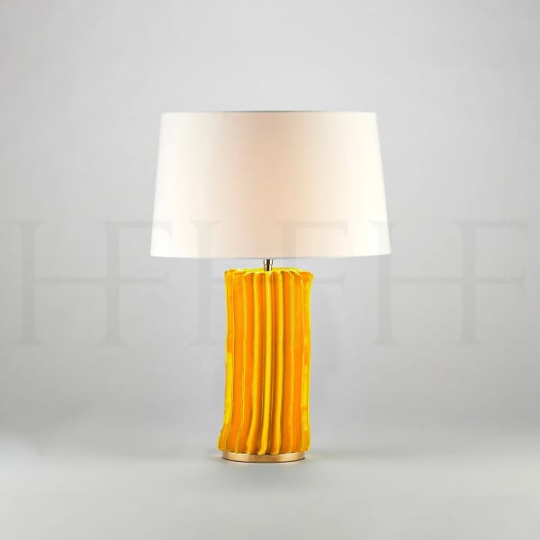 Cactus Table Lamp Small Giallo