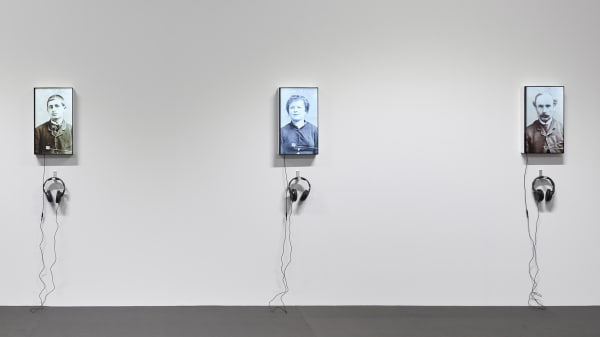 FIONA TAN, Pickpockets, 2020–2021