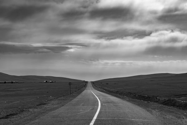 Erhan Coral, Ufuk Noktası / Vanishing Point [Ed.3 + 1 AP], 2025