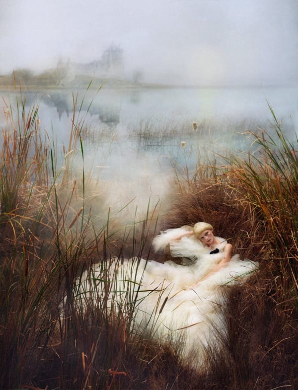 Txema Yeste, Lara & The Swan, 2022.