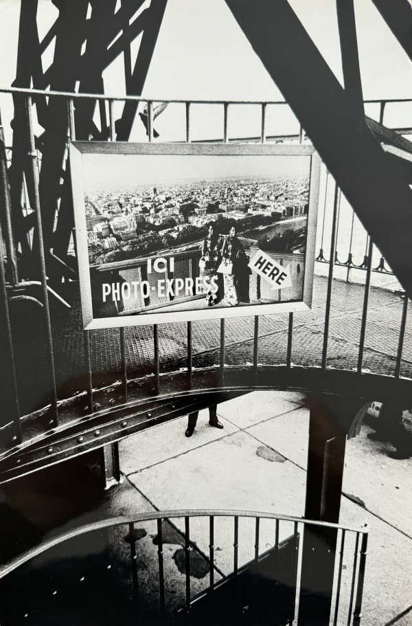Ramón Masats, Tour Eiffel, Paris, 1962.