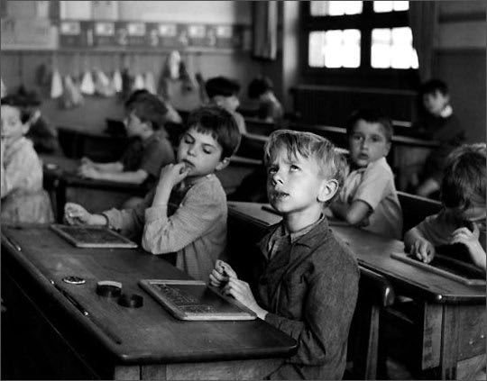 Robert Doisneau, L'information scolaire, École rue Buffon, Paris, 1956.