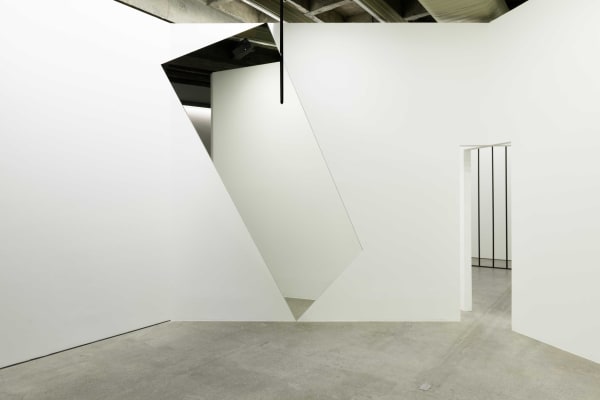 Eduardo Basualdo, Deus ex machina, 2013