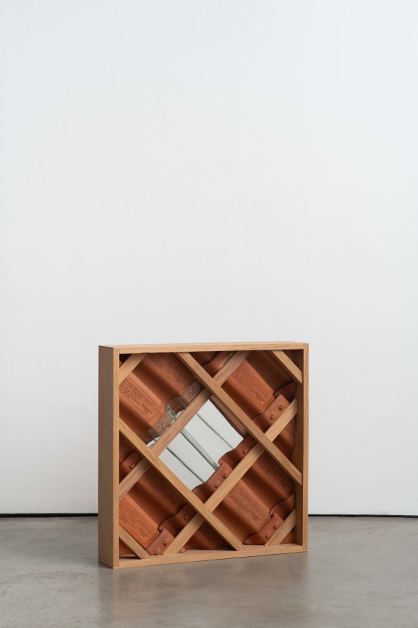 Gabriel Sierra, Telhado Rebelde [Rebel Roof], 2025