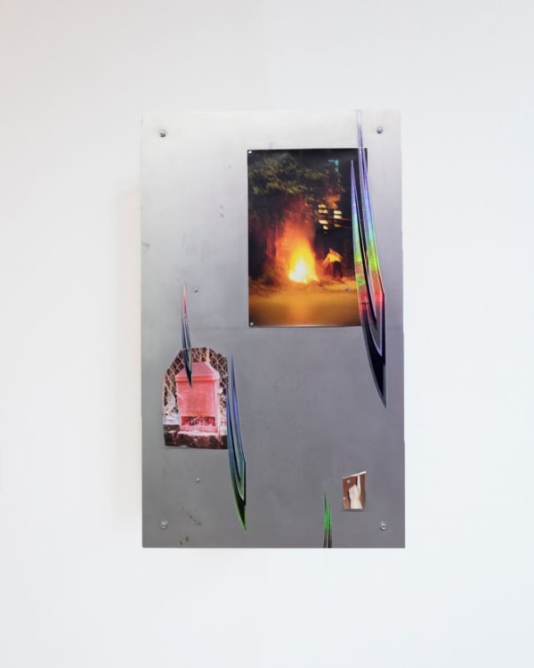 Prune Phi Sending offerings your way, 2022 Acier brut, photographie, sticker 60 x 100 x 8,5 cm