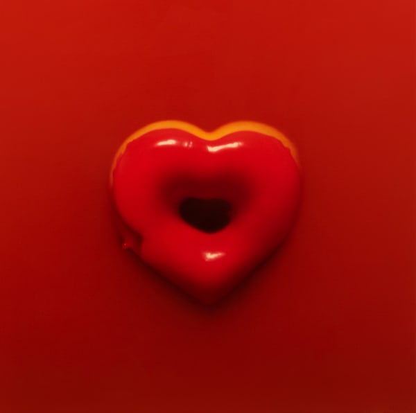 Jason Walker, Red Love Heart Donut, 2021
