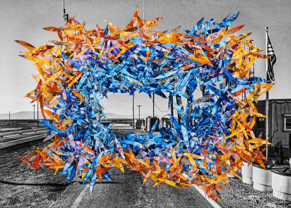 Guanyu Xu 徐冠宇, The New Threshold (Interior Border Checkpoint, Niland, CA), 2023