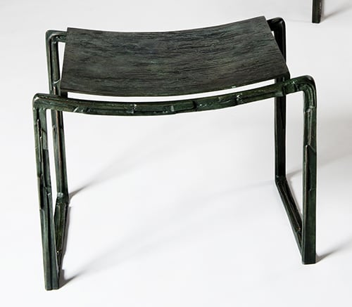 BRUNO ROMEDA Tabouret BRM35 Bronze et assise en bronze. Edition Numérotée. 46 x 58.5 x 39.5 cm / 18 x 22 x 15.6 in.