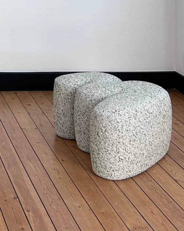 Bina BAITEL, Pouf ZIGZAG, 2023