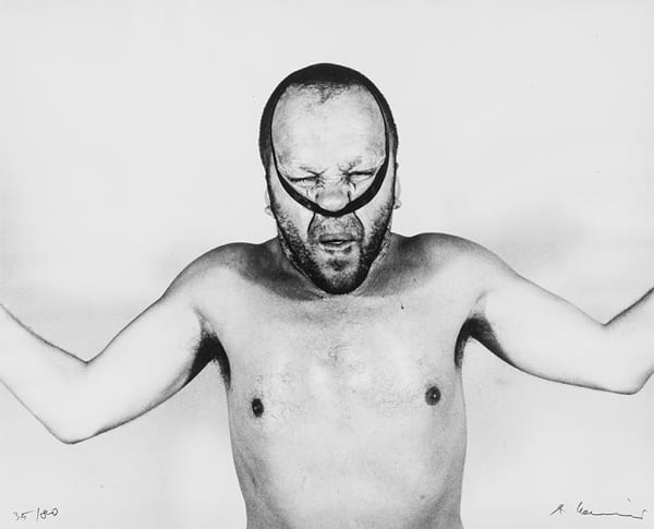 Arnulf RAINER Autoportrait avec bande noire Photographie 49 x 60 cm 19,3 x 23,6 inches