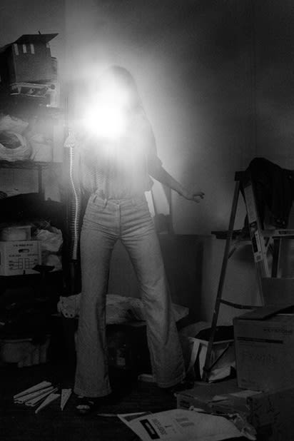 Hannah WHITAKER So Help Me Hannah Photographie 34,3 x 50,8 cm 13.5 x 20 in