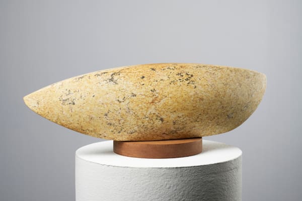 Heinrich Meyer Kurs, 2024 Zimbabwe Stone 14 x 38 x 9 cm