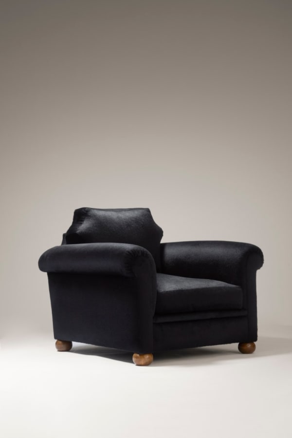 PAIR OF CLUB ARMCHAIRS