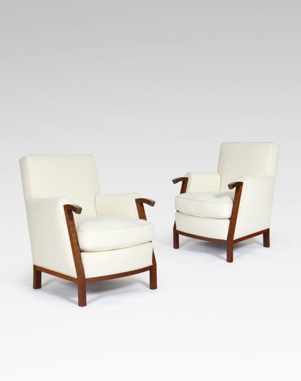 PAIR OF ARMCHAIRS