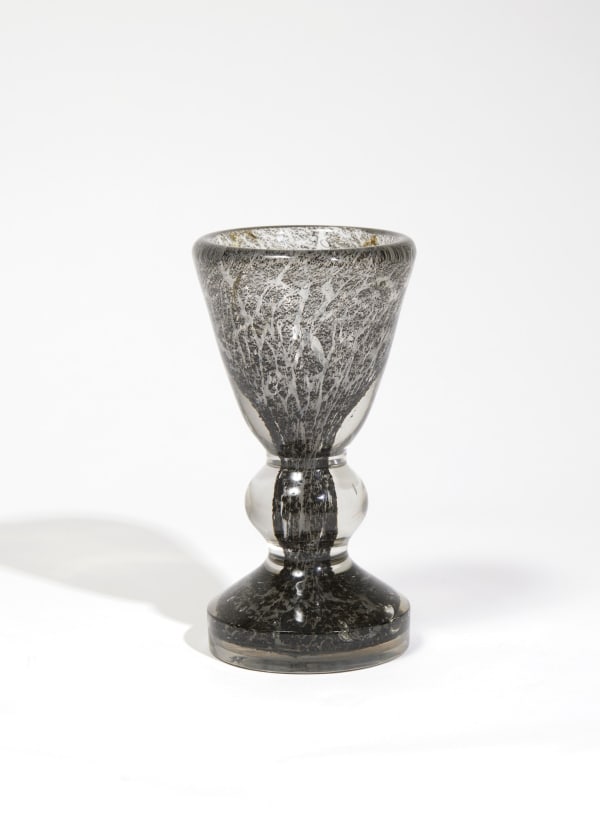 CUP VASE