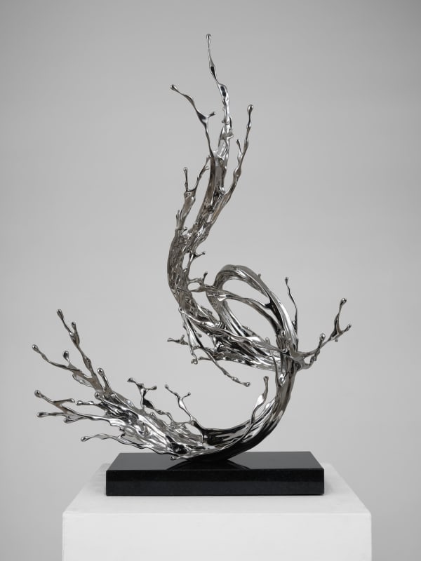 Zheng Lu Water in Dripping 75 x 53 x 36 cm