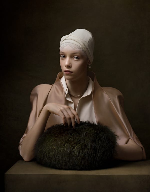 Justine Tjallinks, Opulence, series "Modern Times", 2017