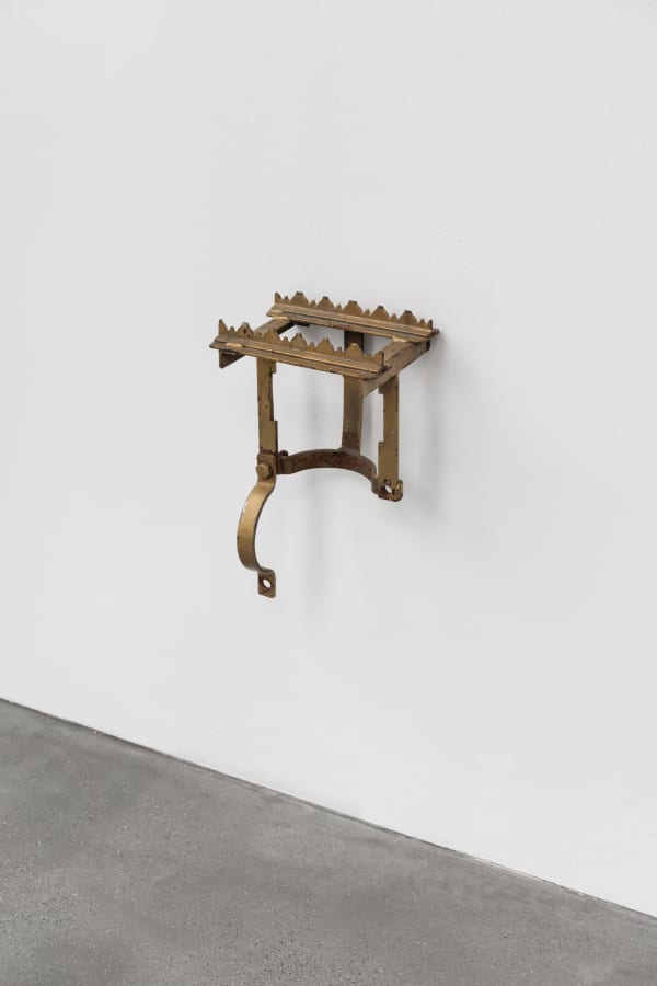 David L. Johnson Loiter (Tony), 2023 40.6 x 22.9 x 18.4 cm 16 x 9 x 7 1/4 in