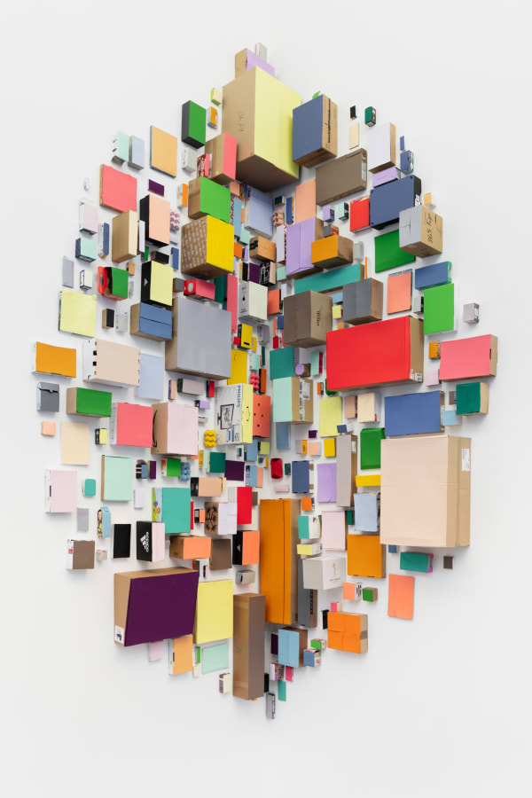 Abraham Cruzvillegas Unbetiteltes Tautologisches Selbstportrait, 2021 acrylic wall paint (34 colors) cardboard boxes