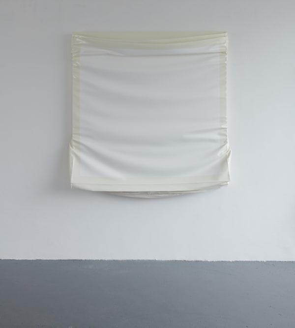 Angela-de-la-Cruz- 9