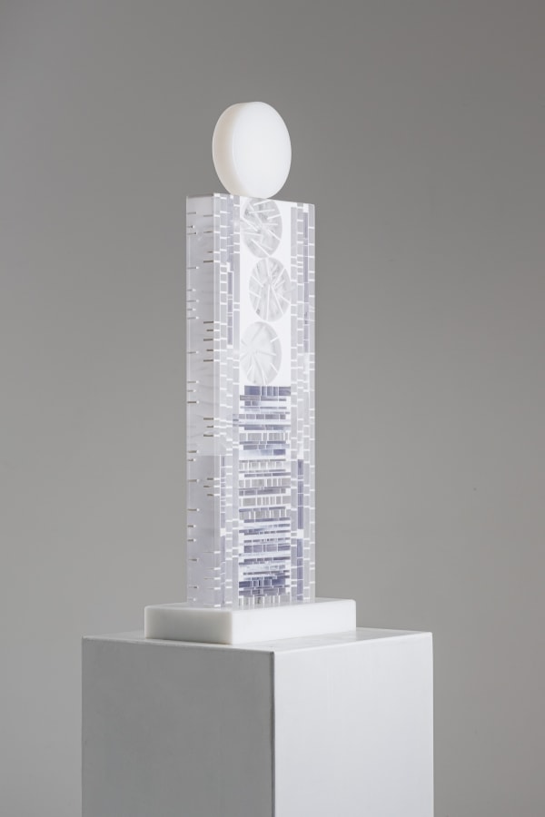 Monique Rozanes, "Idole", 2024