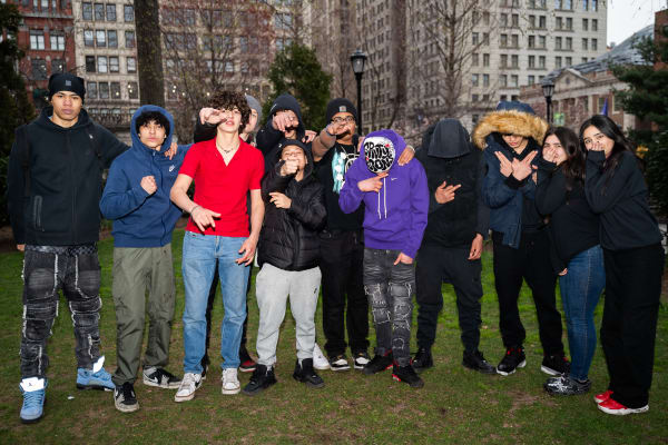 Nik Erik Neubauer, Boksarji iz Queensa / Queens Boxers, 2019