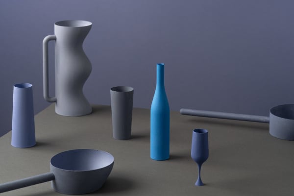 Olena Zubach, Tihožitje z modro steklenico / Still Life with a Blue Bottle, 2025