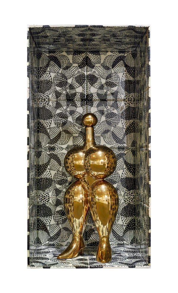 Elif Uras, Woman Standing on Her Own Feet, 2018