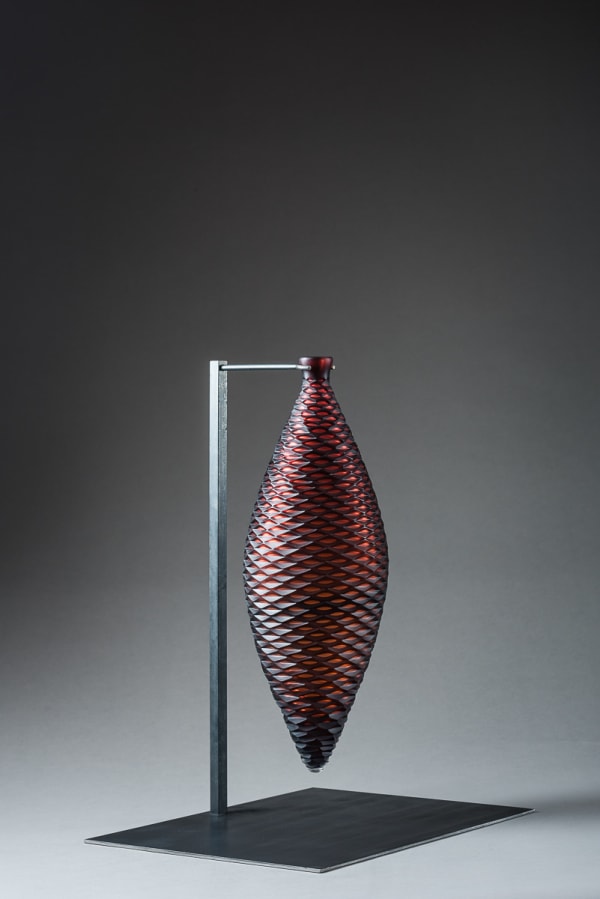 PHILIP BALDWIN & MONICA GUGGISBERG, The Bees Amphore, 2025