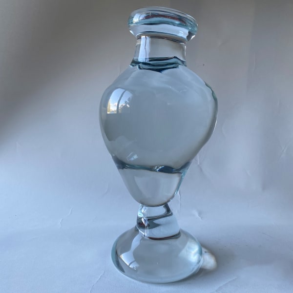 massivt glasobjekt i klarglas