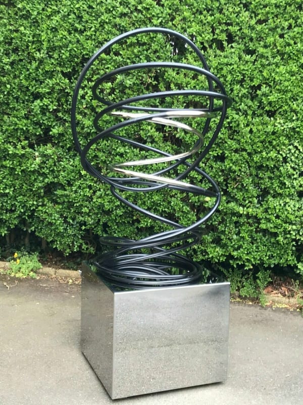Mark Beattie, Silver in Black Spiral