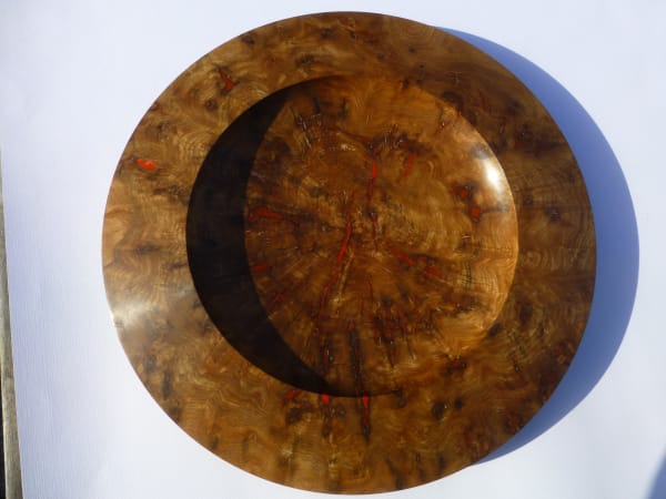 Alastair McKenzie Erupting with Fire Platter Elm & red resin 4 x 38 cm