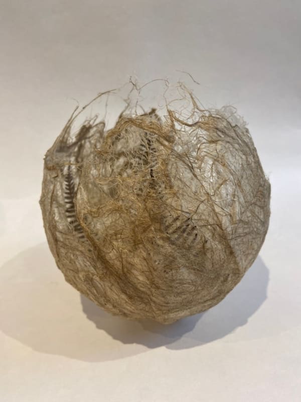 Fi Knox Form III Flax fibre, bracken & sea glass 15 x 15 cm