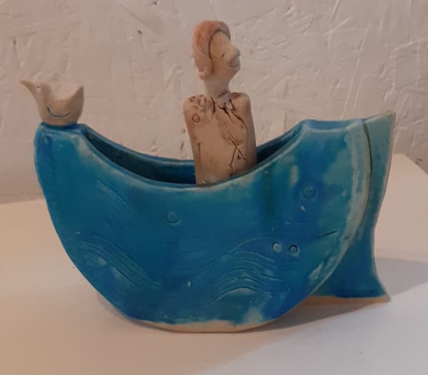 Wenna Crockatt Lady in a Pink Hat Ceramic 21 x 22 cm