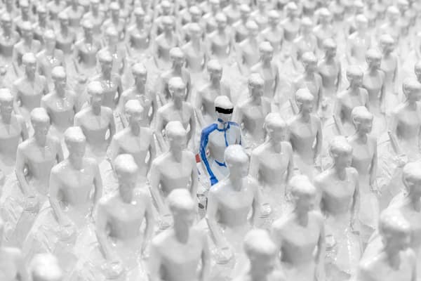 SUN LAH, Sparkling; porcelain bride, 2016