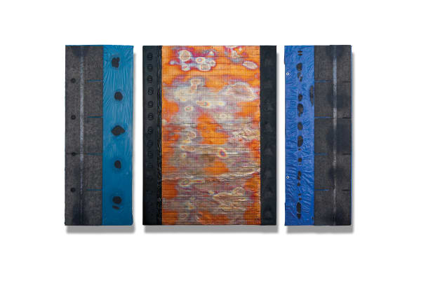 Volcan, 10.200 kilometers from home