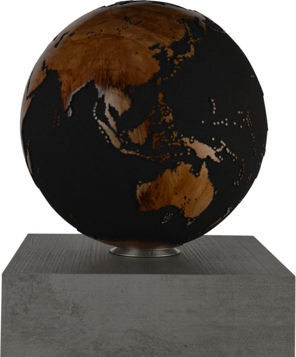 Bruno Helgen, Teak Root Black Magnetite Round & Lines, 2023