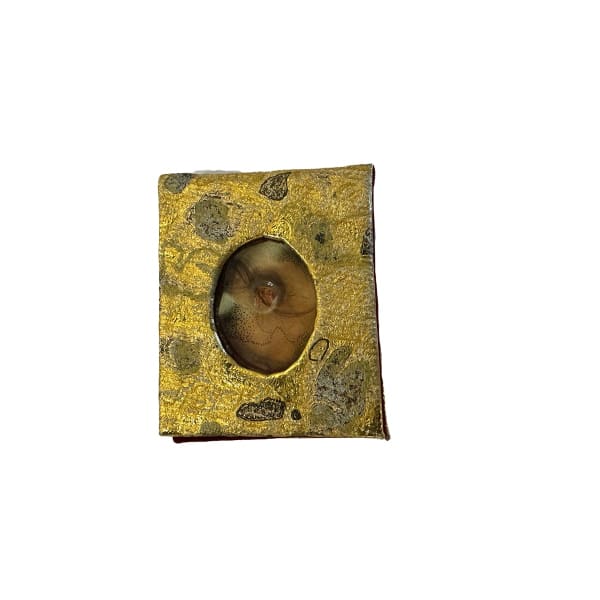 Ashima Raizada, (Un)affectionate Objects of Belonging (II), 2022