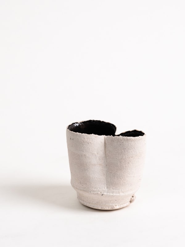 Dan Kelly, Extra Small Pot, 2022