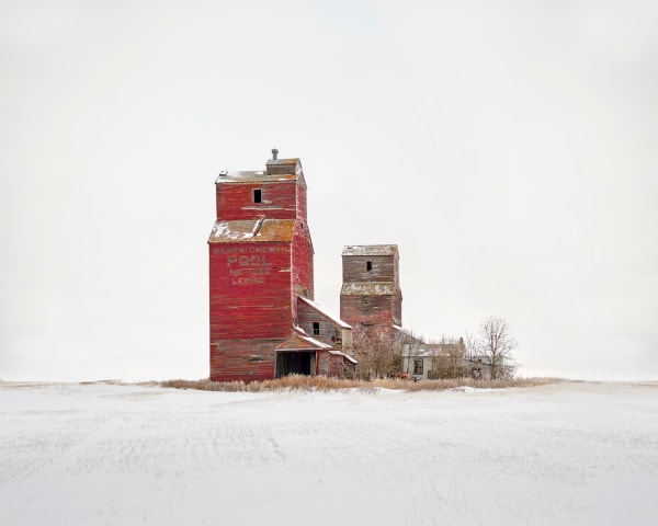 Saskatchewan grain elevator photograph