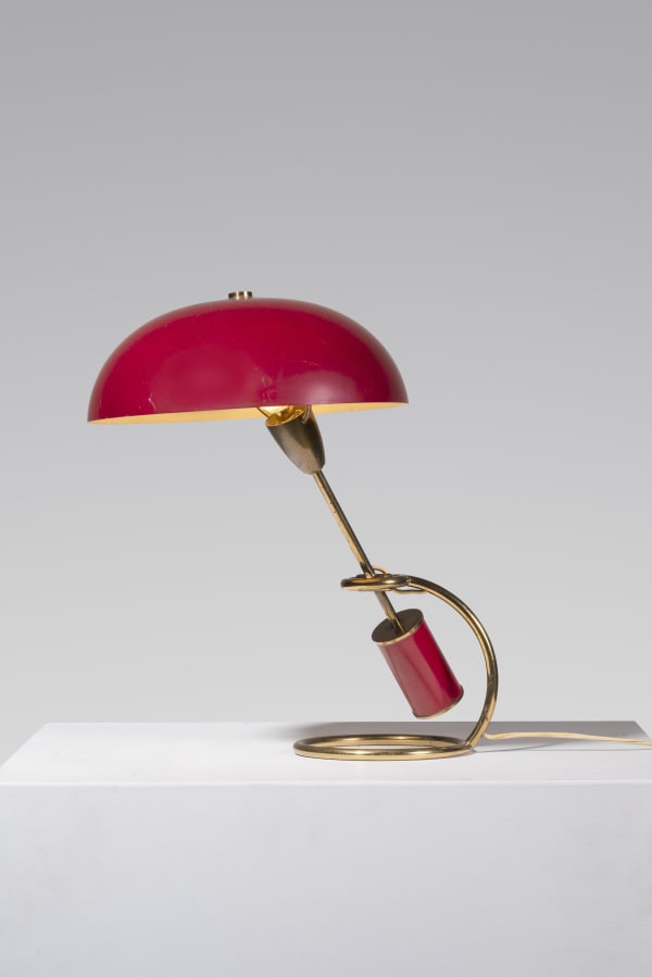 Table lamp
