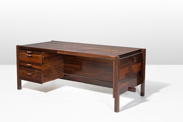 Ambassador desk