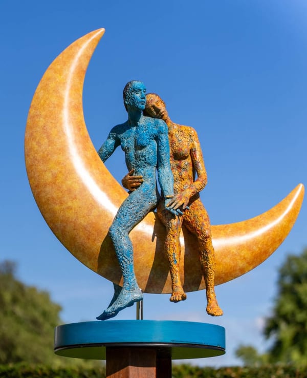 Cavalcando la luna