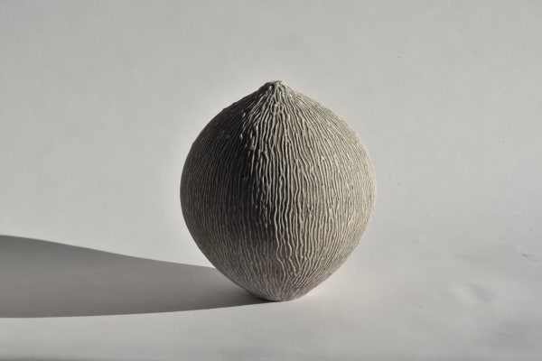 Janene Waudby, Medium Pod Vessel (Grey)