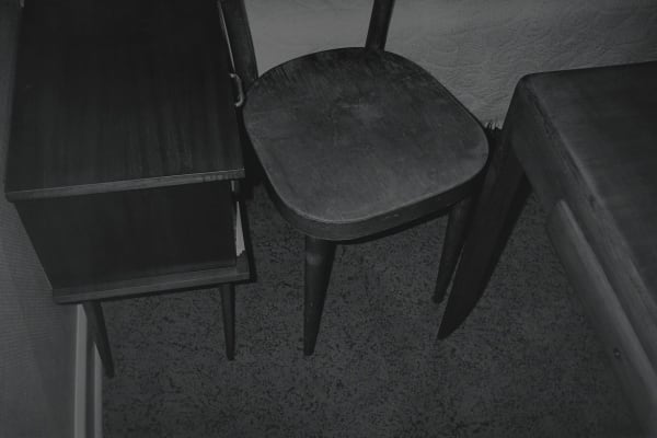 Dirk Braeckman H.O.-D.U.-99, 1999 Gelatin silver print mounted on aluminium support in aluminium frame 80 x 120 cm | 31 1/2 x 47 1/4 in Edition of 5