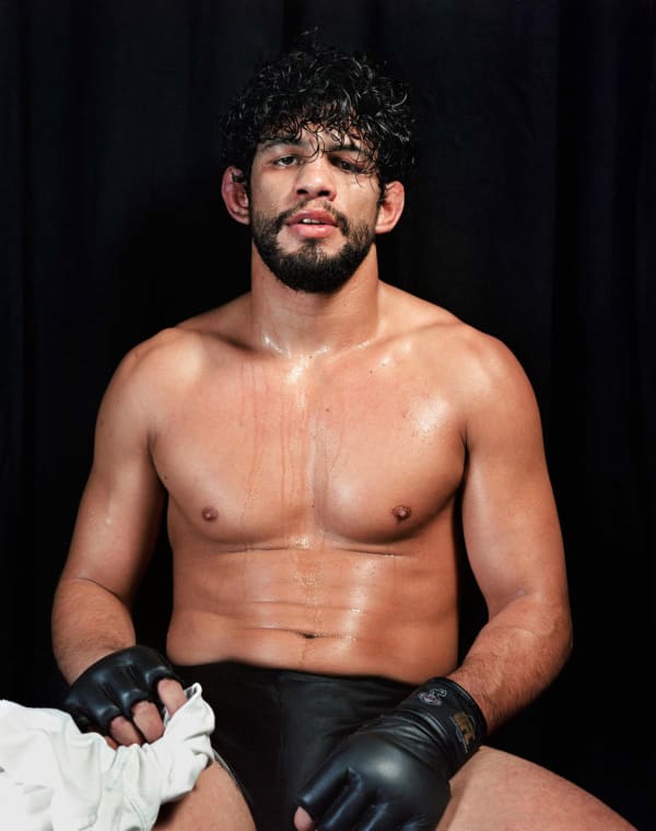 Dana Lixenberg, Tony Desouza, Atlantic City, NJ, 2001