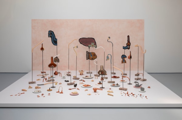 Claudia Martínez Garay ¡Kachkaniraqkun! / ¡Somos aún! / ¡We are, still!, 2018 Fired clay, bricks, metal, iron, painting with acrylic and clay on panel Variable dimensions