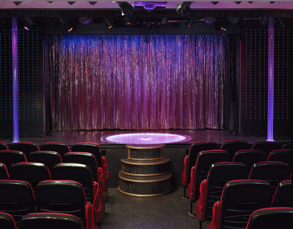 Dana Lixenberg Theatre Casa Rosso, Oudezijds Achterburgwal, 2024, 2025 Inkjetprint mounted on dibond, maple frame, museum glass Print size: 100 x 127 cm | 39 3/8 x 50 in Frame size: 103 x 129.5 cm | 40 1/2 x 51 in Edition of 4 plus 2 artist's proofs