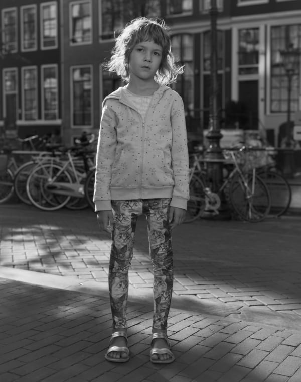 Dana Lixenberg, Alicia, Oudezijds Achterburgwal, 2022, 2025