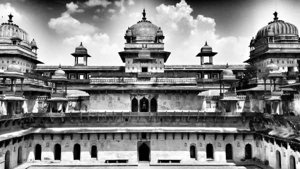 William Dalrymple b. 1965Orchha, 2021 Signed and numbered Digital print on bright white photo rag Edition of 8 + 2 AP 37.8 x 59 cm 14 7/8 x 23 1/4 in Edition of 8 plus 2 artist's proofs (Edition record)